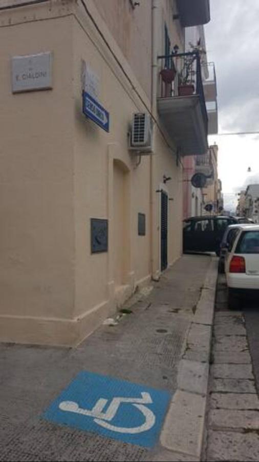 Cuore Di Puglia - Heart Of Apulia - Via Luigi Indelli 48 - Monopoli Appartement Buitenkant foto